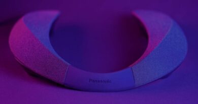 Panasonic SoundSlayer is a wearable speaker necklace made for gamers