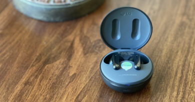 LG Tone Free FP8 True Wireless Earbuds review