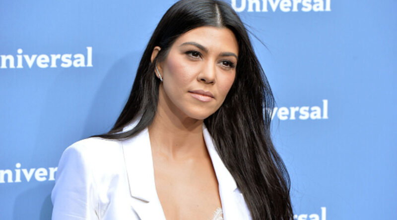 Kourtney Kardashian Net Worth 2021, Bio, Career, Family